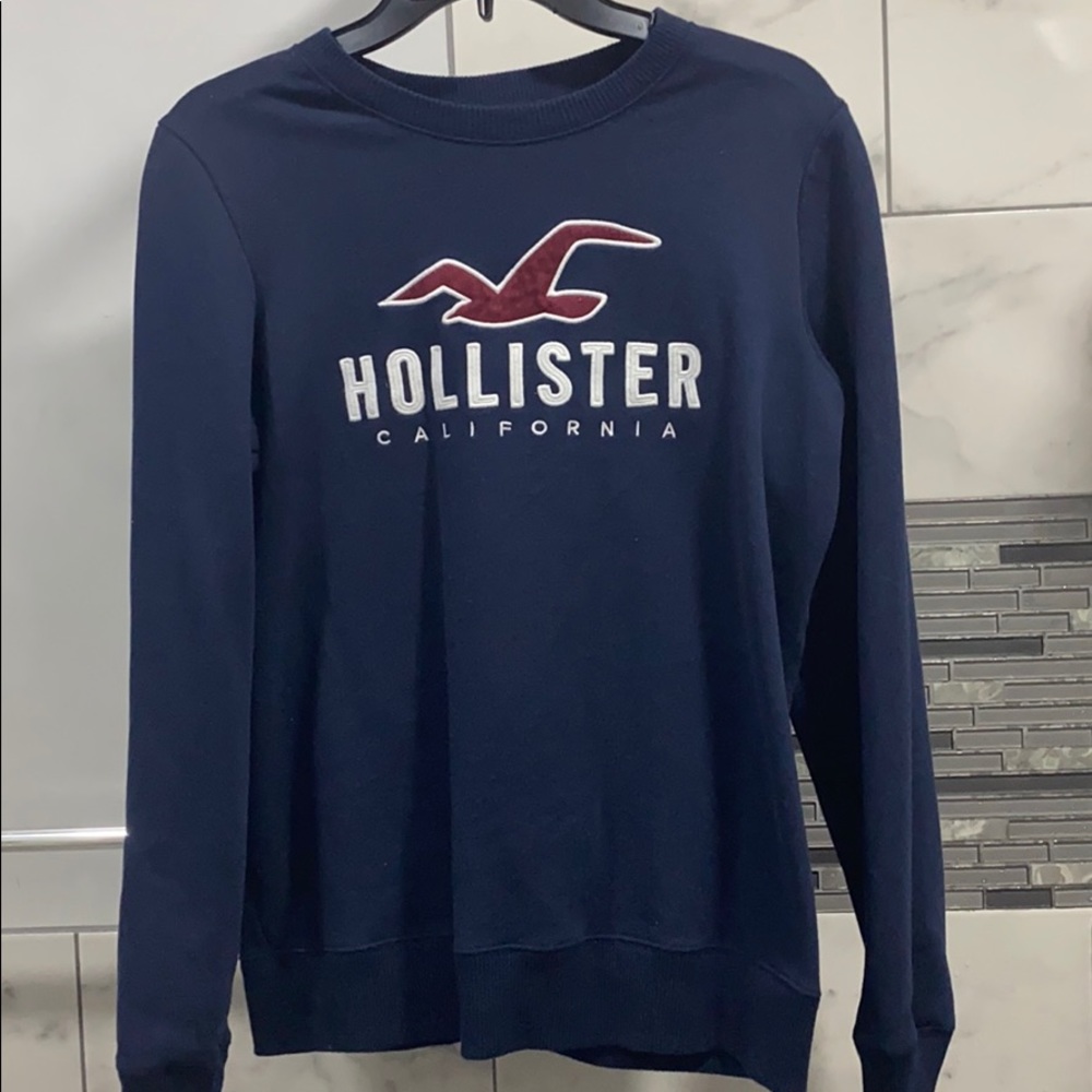 Hollister Crewneck Sweatshirt